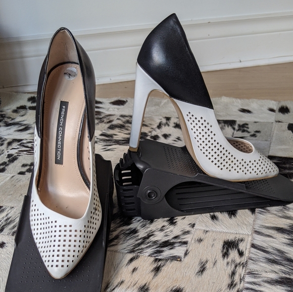 French Connection perforated pump - Picture 4 of 4